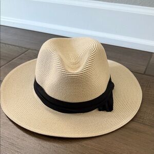 ZYLIOO NEW 🎄Oversized Straw Fedora w/Black Band